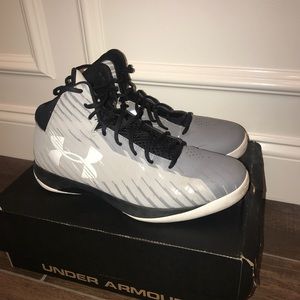 Men’s Under Armour Basketball Shoes